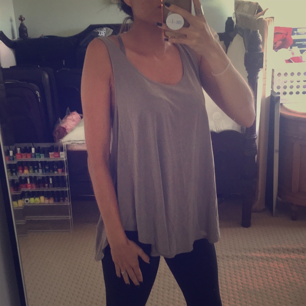H.I.P medium brown mauve scoop neck blouse tank